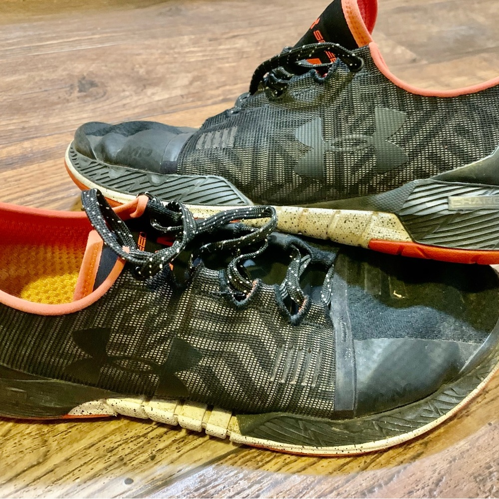 Under Armour Men’s Speedform Amp Size 10 Running